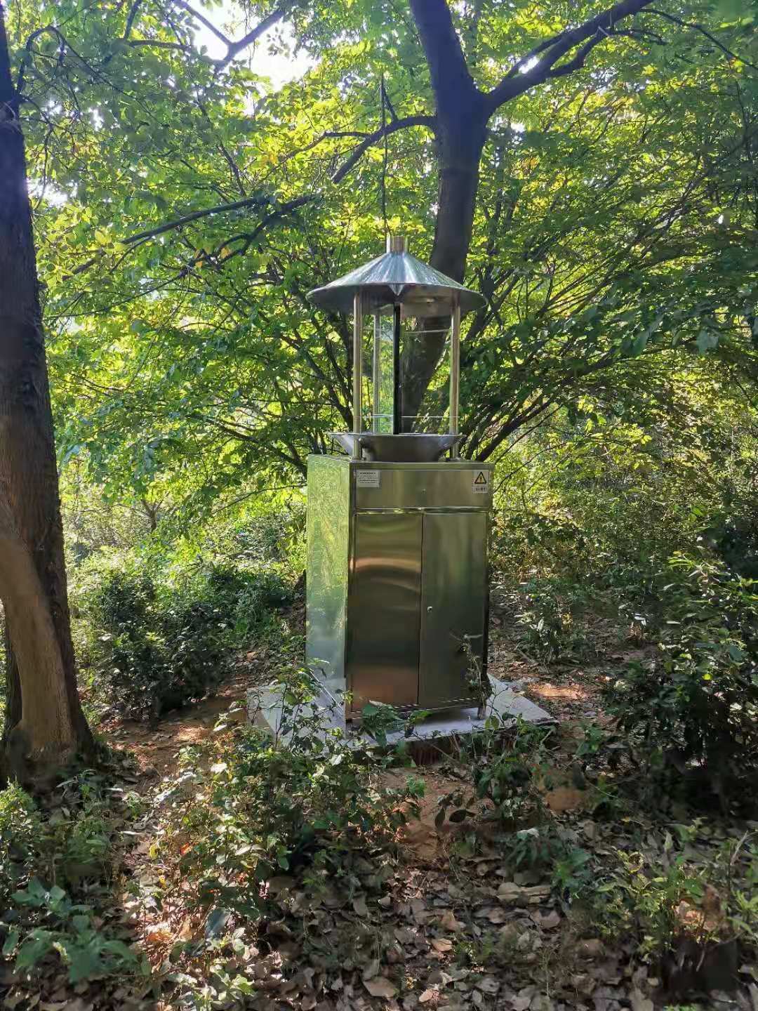 蟲(chóng)情測(cè)報(bào)燈